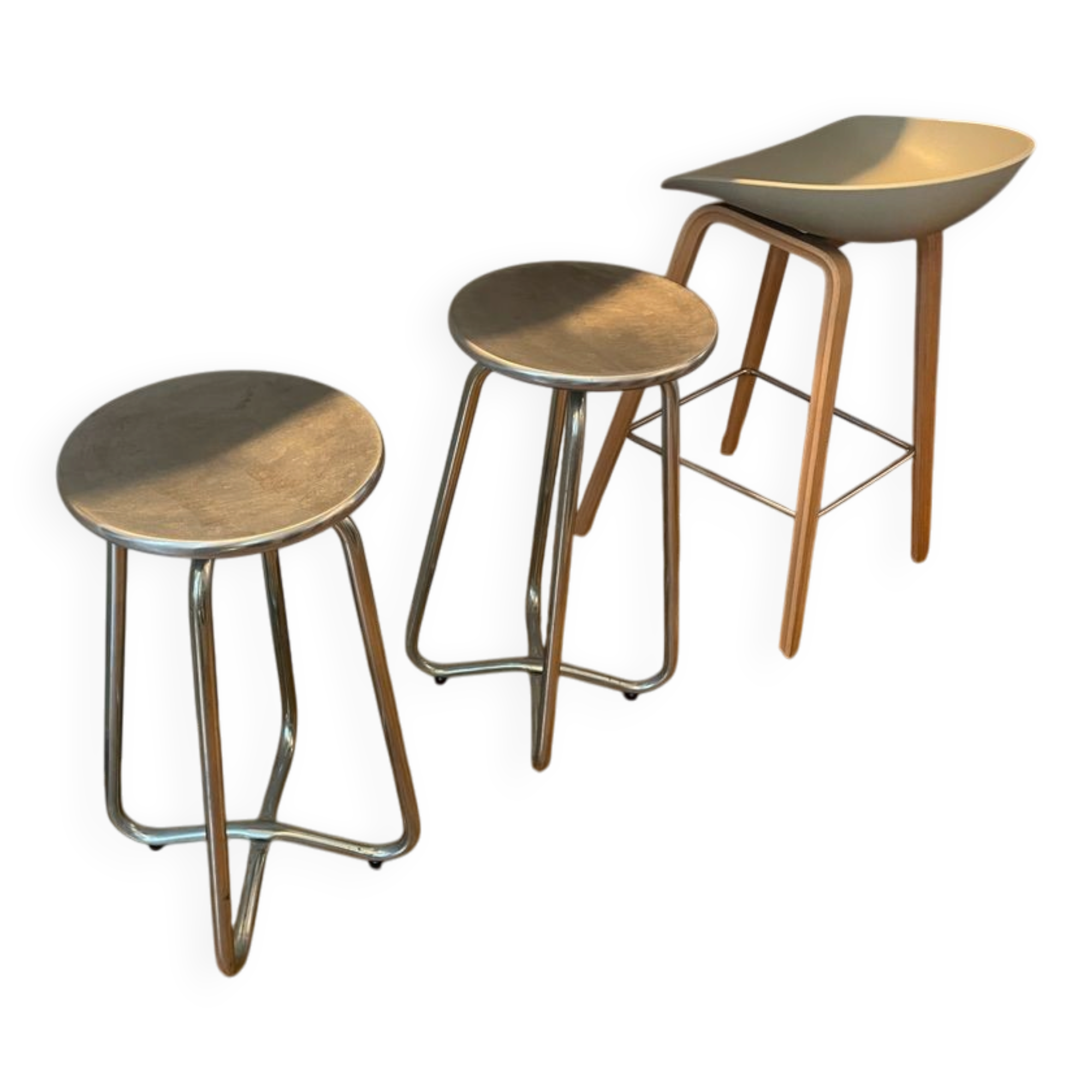 Lot de 2 tabourets hauts marque Habitat