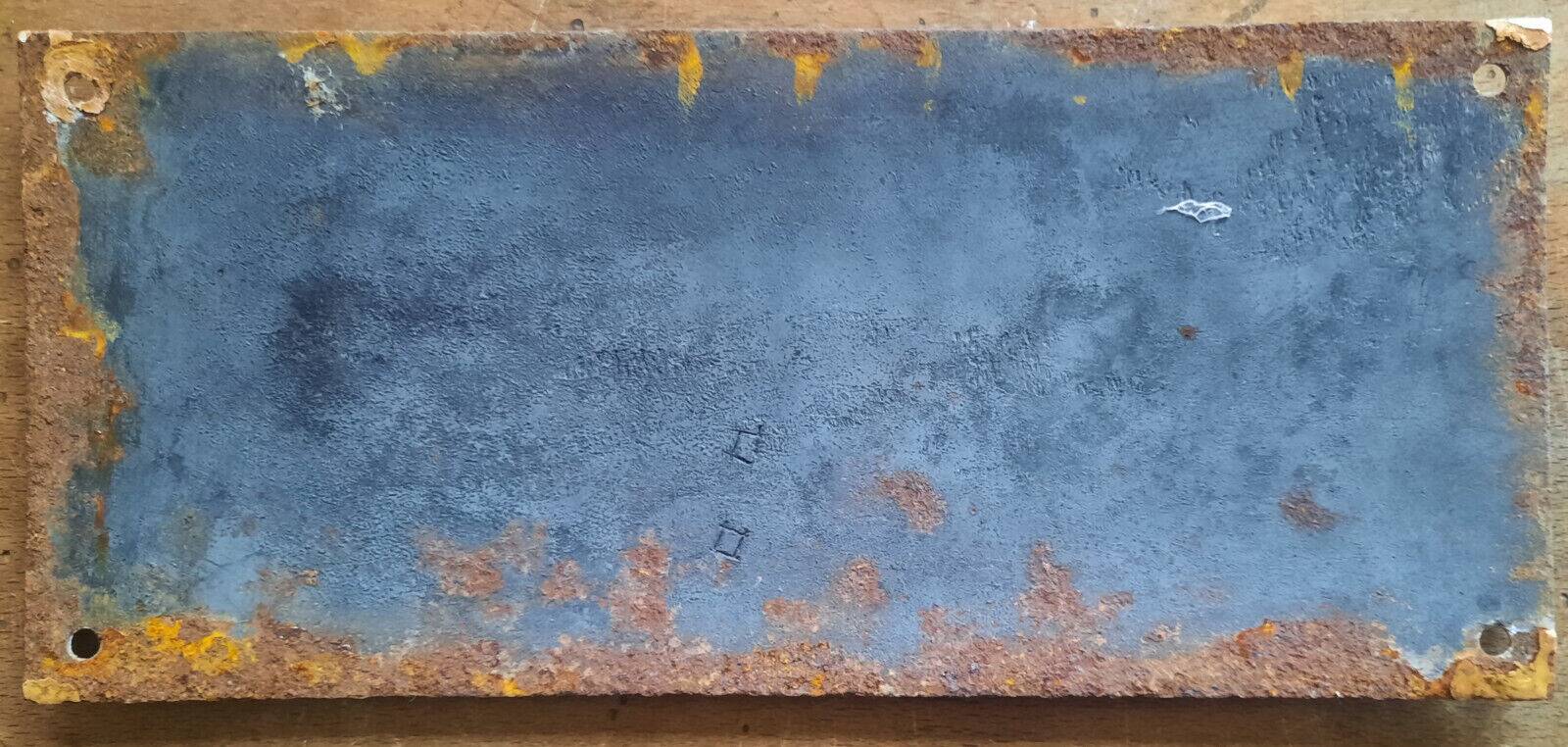 Old enameled plaque "Gas on all floors" 11x25cm 40's