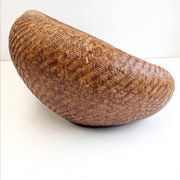 Canapé œuf en rotin tissé par Habitat, années 1970