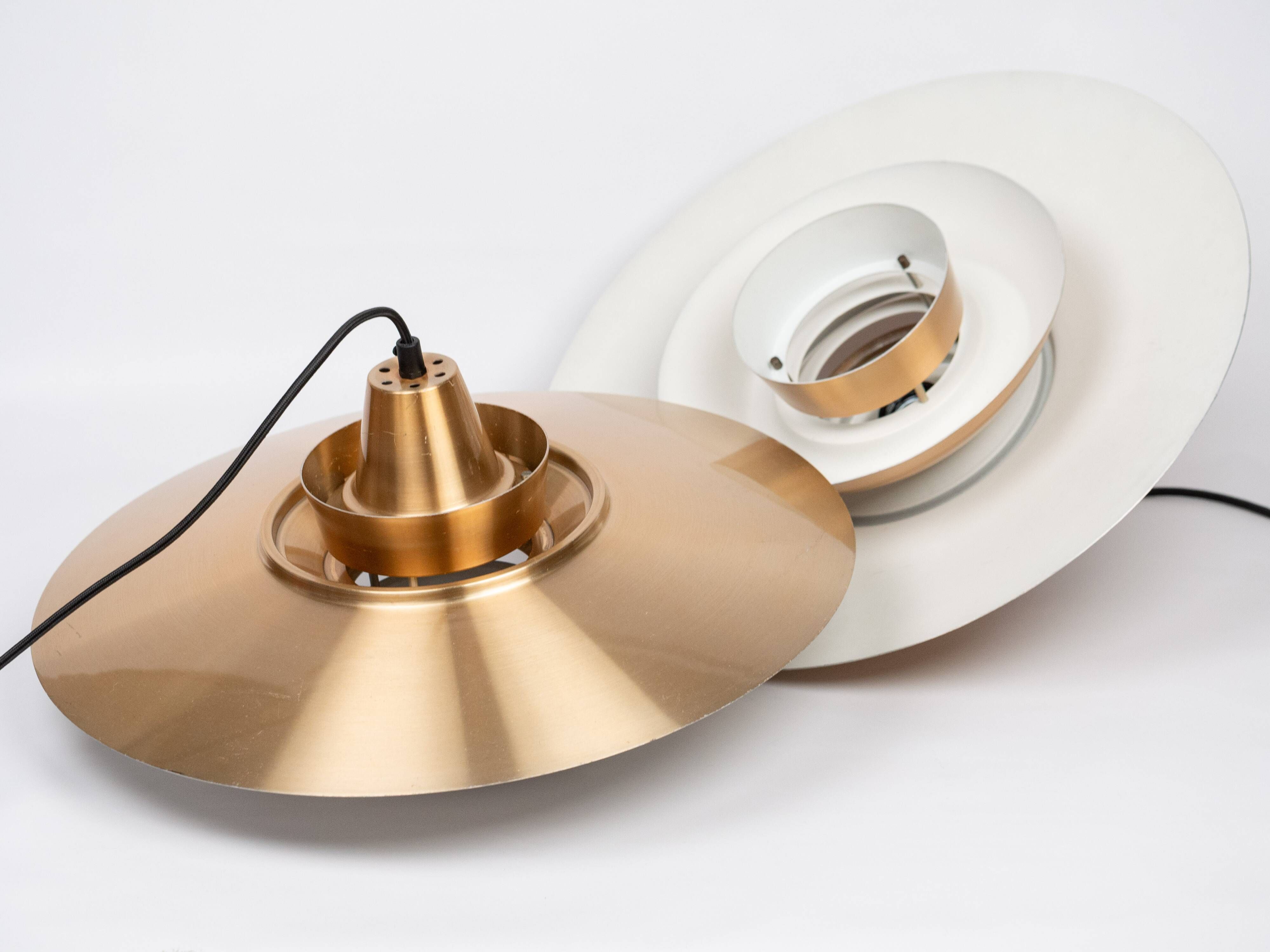 Pair of 2 Danish vintage lamps Superlight by David Mogensen, 1980s