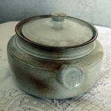 Soup tureen or vegetable dish with glazed ceramic lid