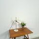 Wit metalen bureaulamp, tafellamp