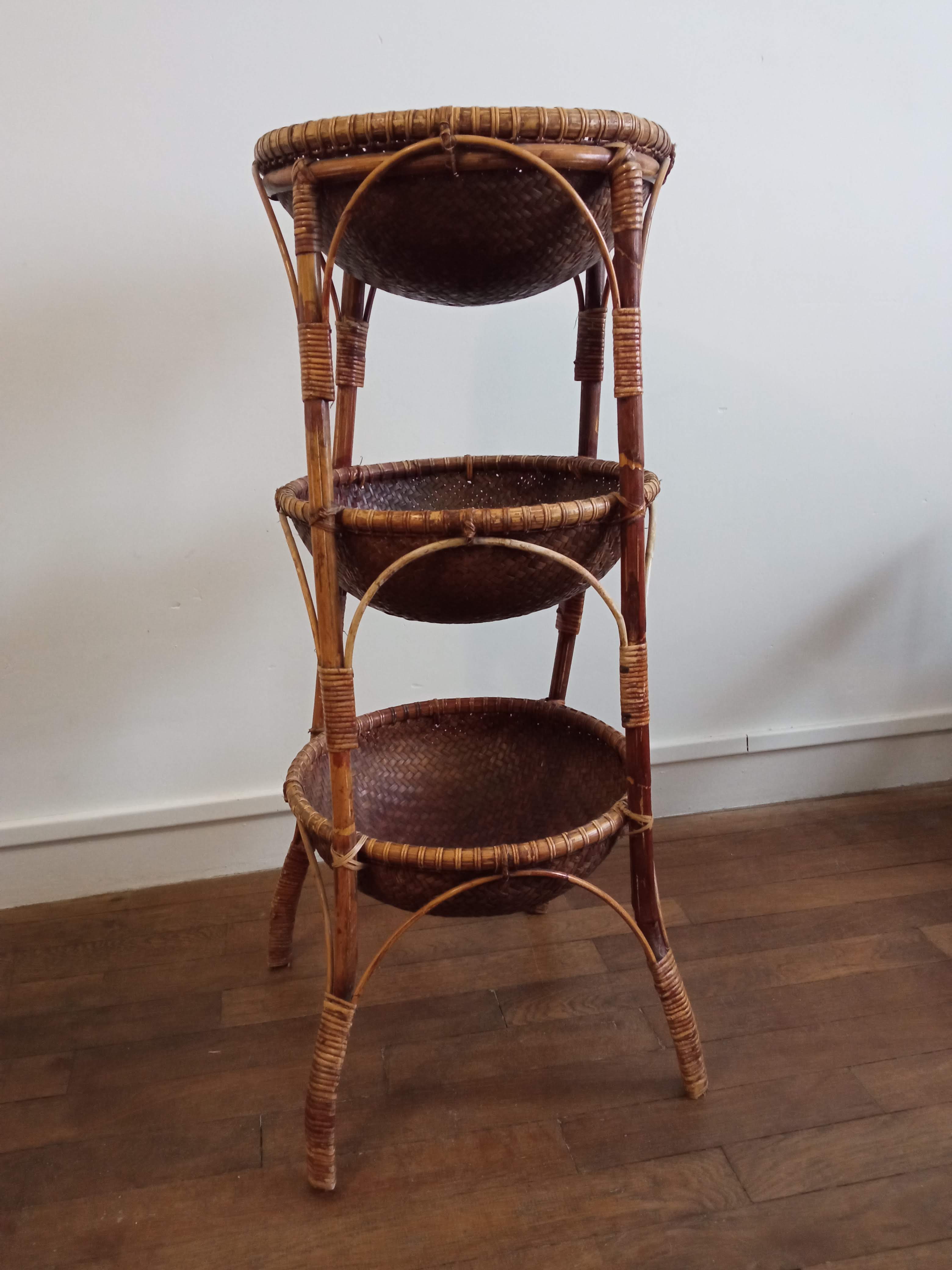 Desserte en rotin vintage