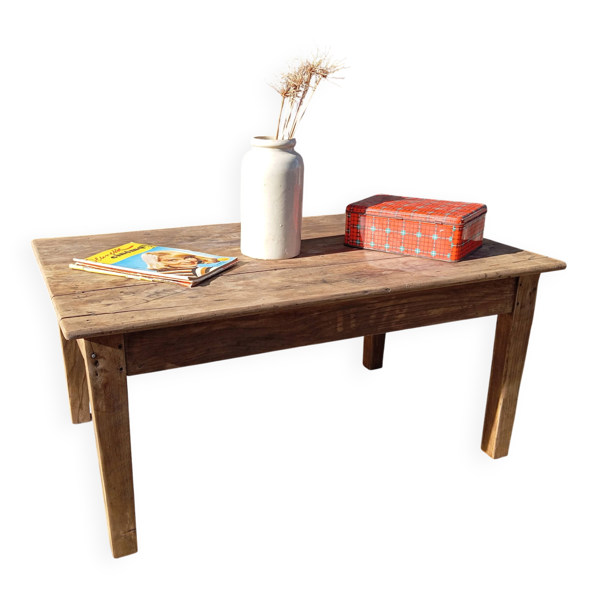 Table basse de ferme