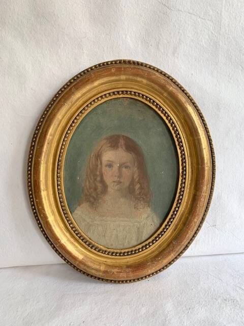 19th century portrait of a young girl, oil painting framed in oval gilded wood