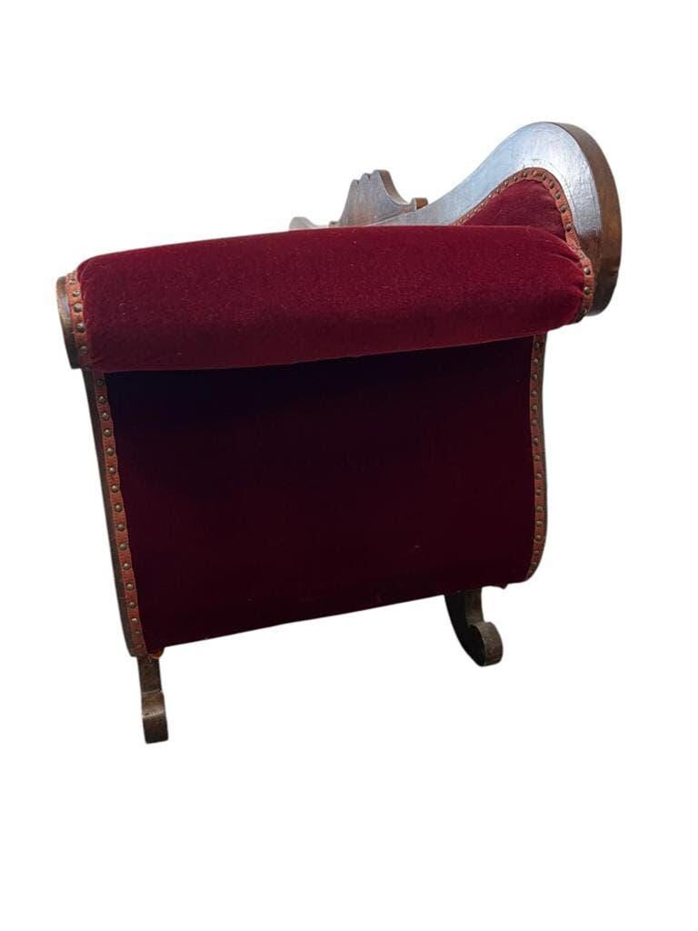 Vintage Bordeaux baroque sofa