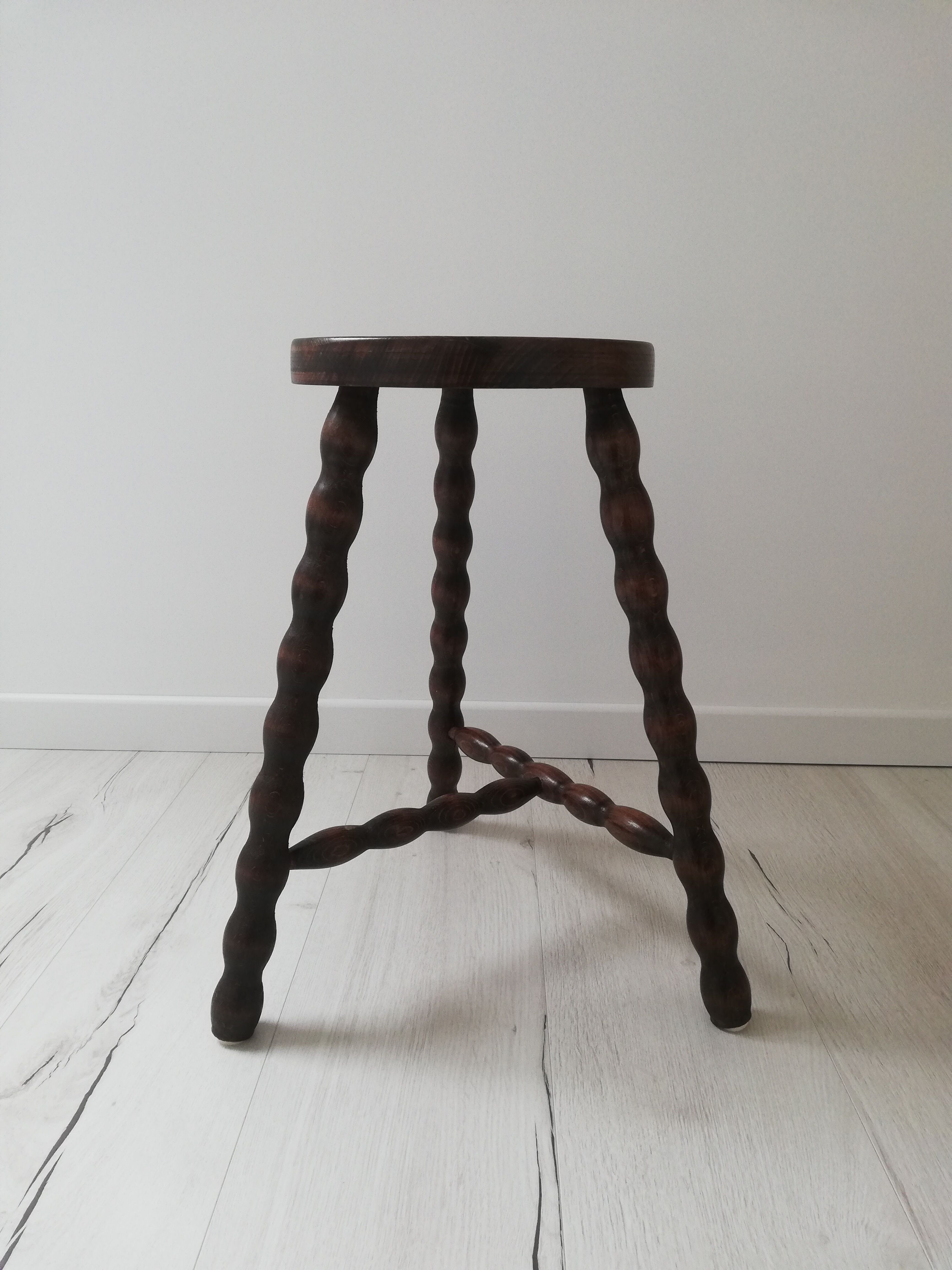 Vintage tripod stool