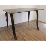 Minimalist desk in steel and wood