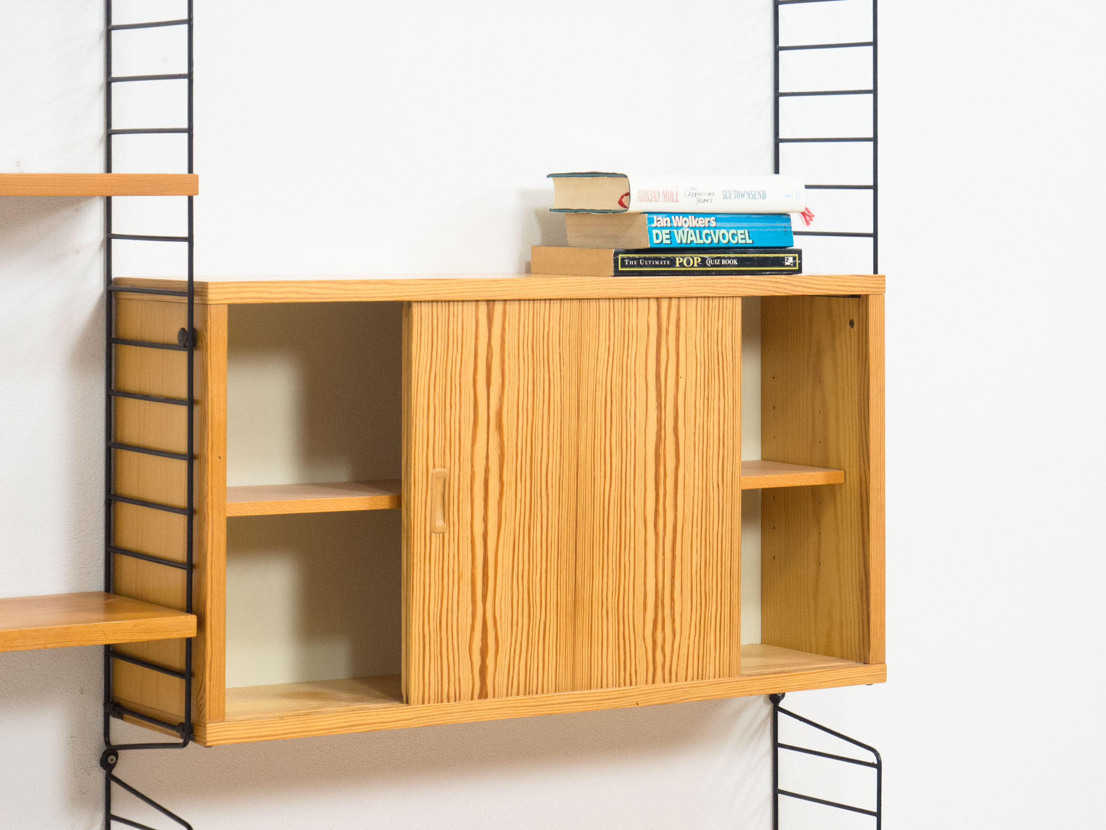 String Design AB pine wall unit by Nisse & Kajsa Strinning