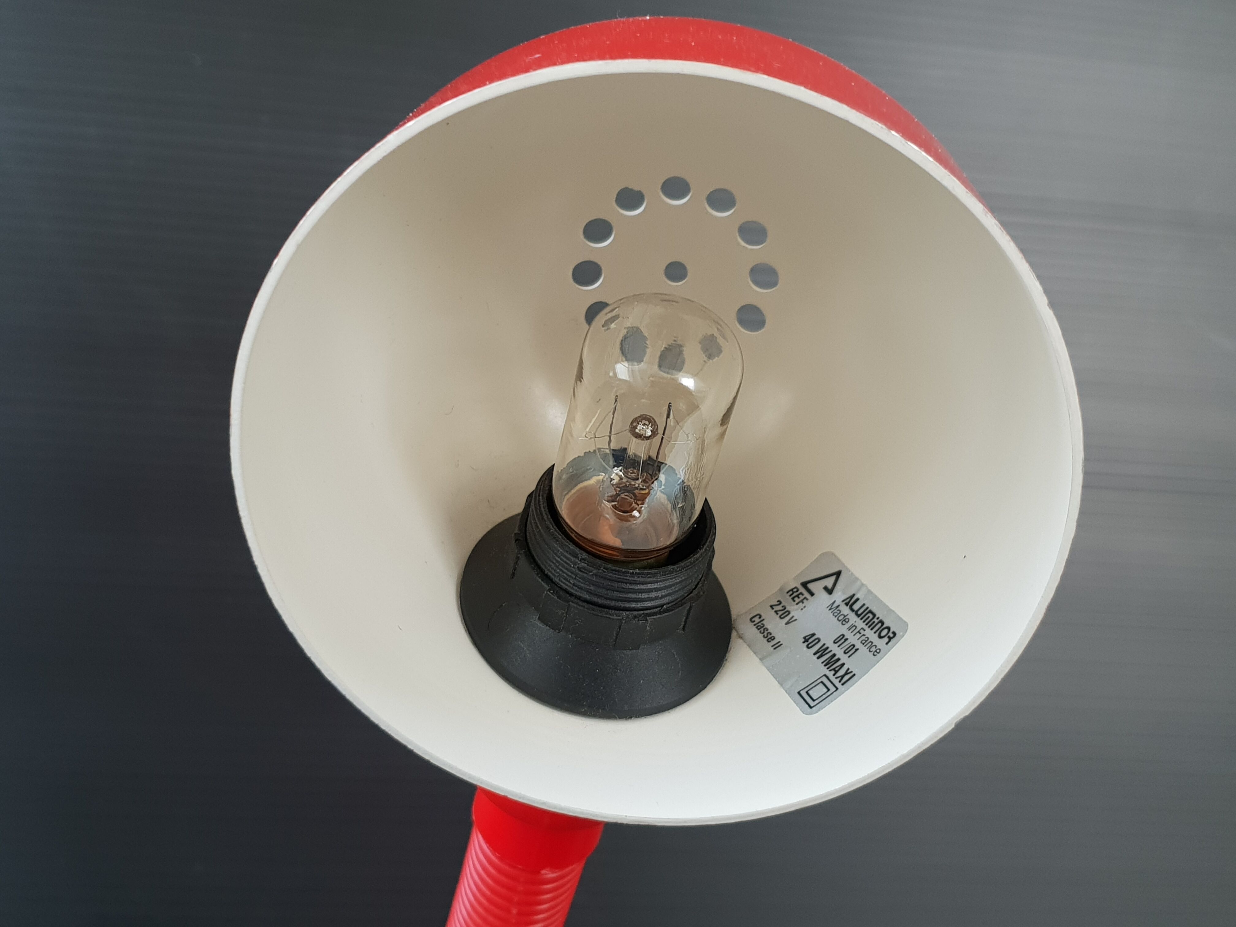 Lampe vintage 1980 Aluminor