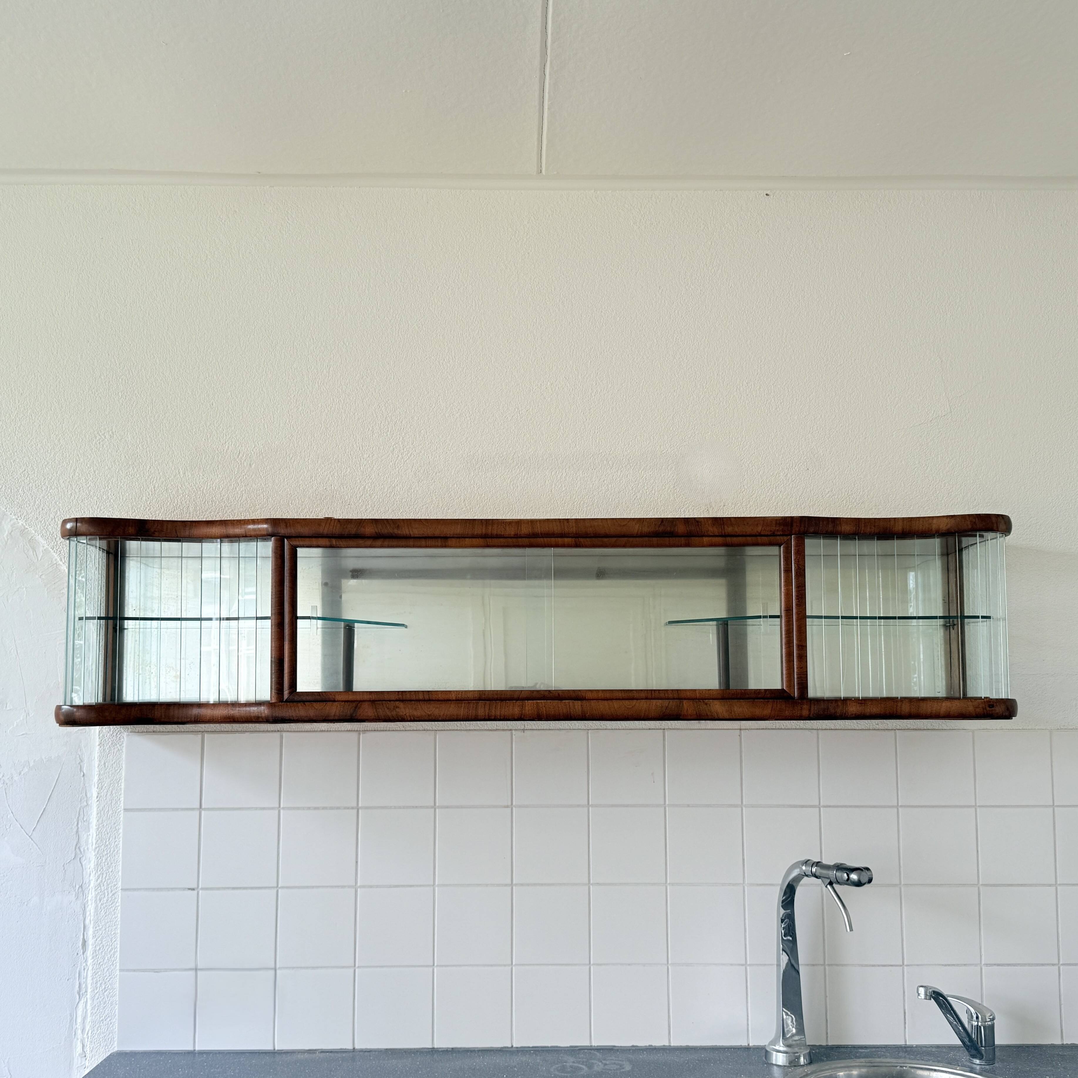 Elegant corrugated hanging display cabinet