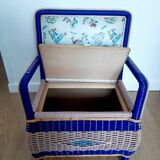 Toy chest chair for children