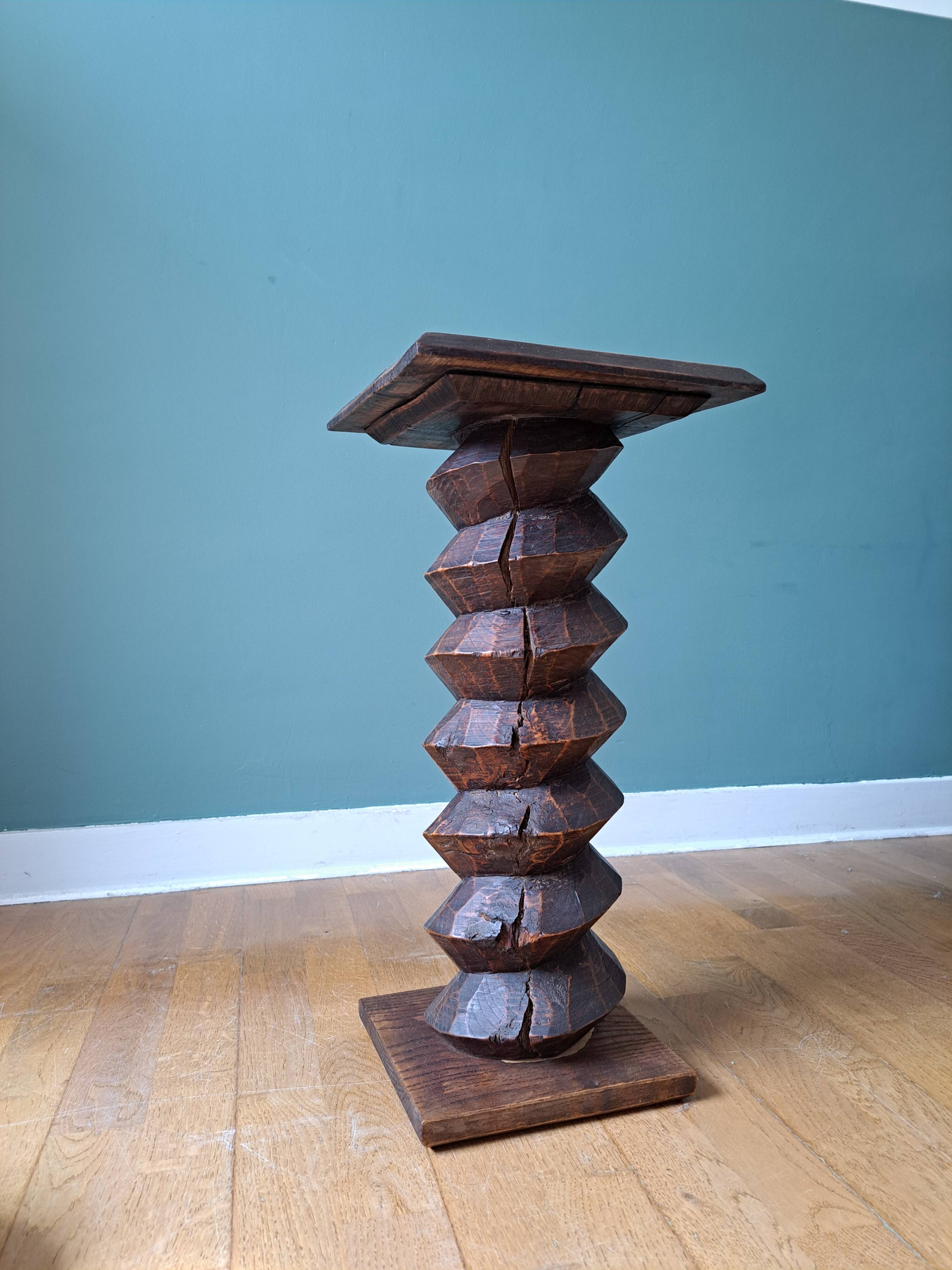 Column, saddle, press screw