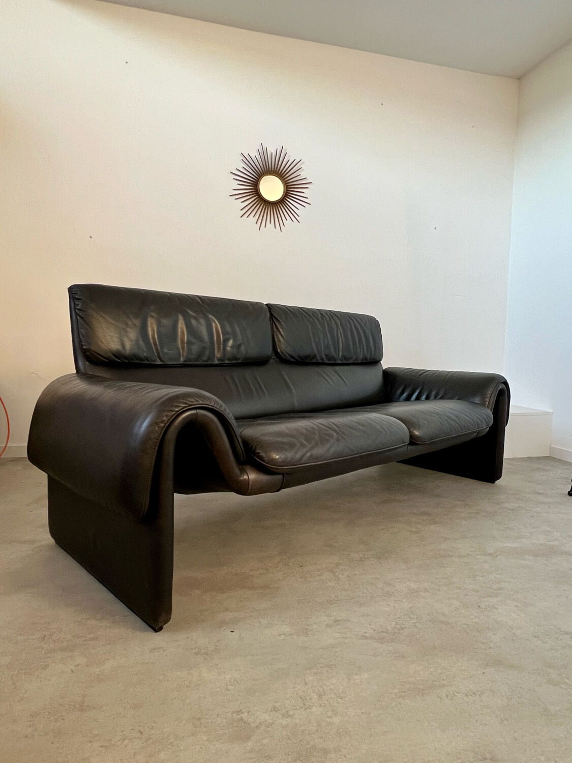Sofa DESEDE DS-2011 2/3 seater vintage leather design of the 80s