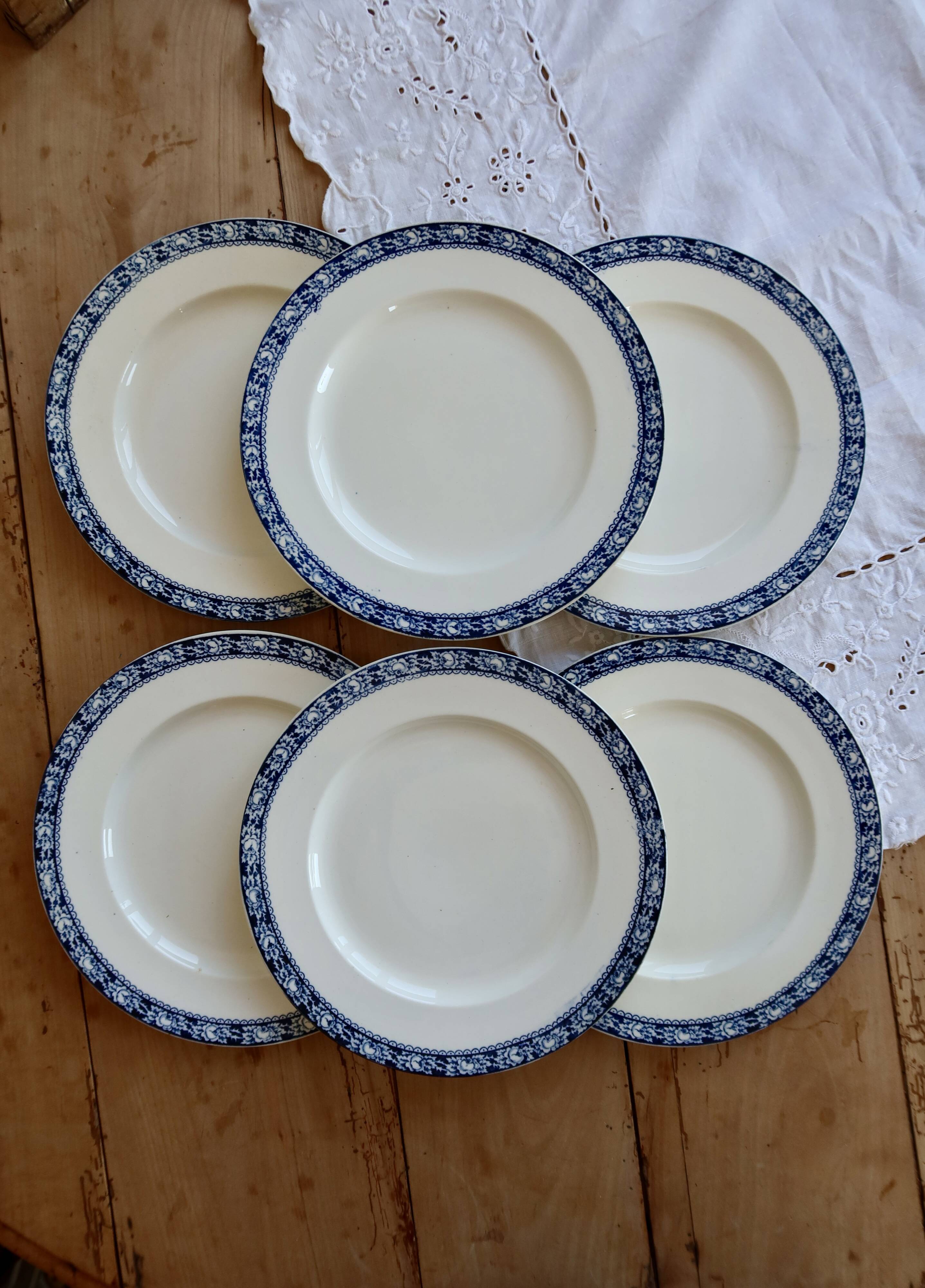 6 vintage ironstone dinner plates Great Universal British