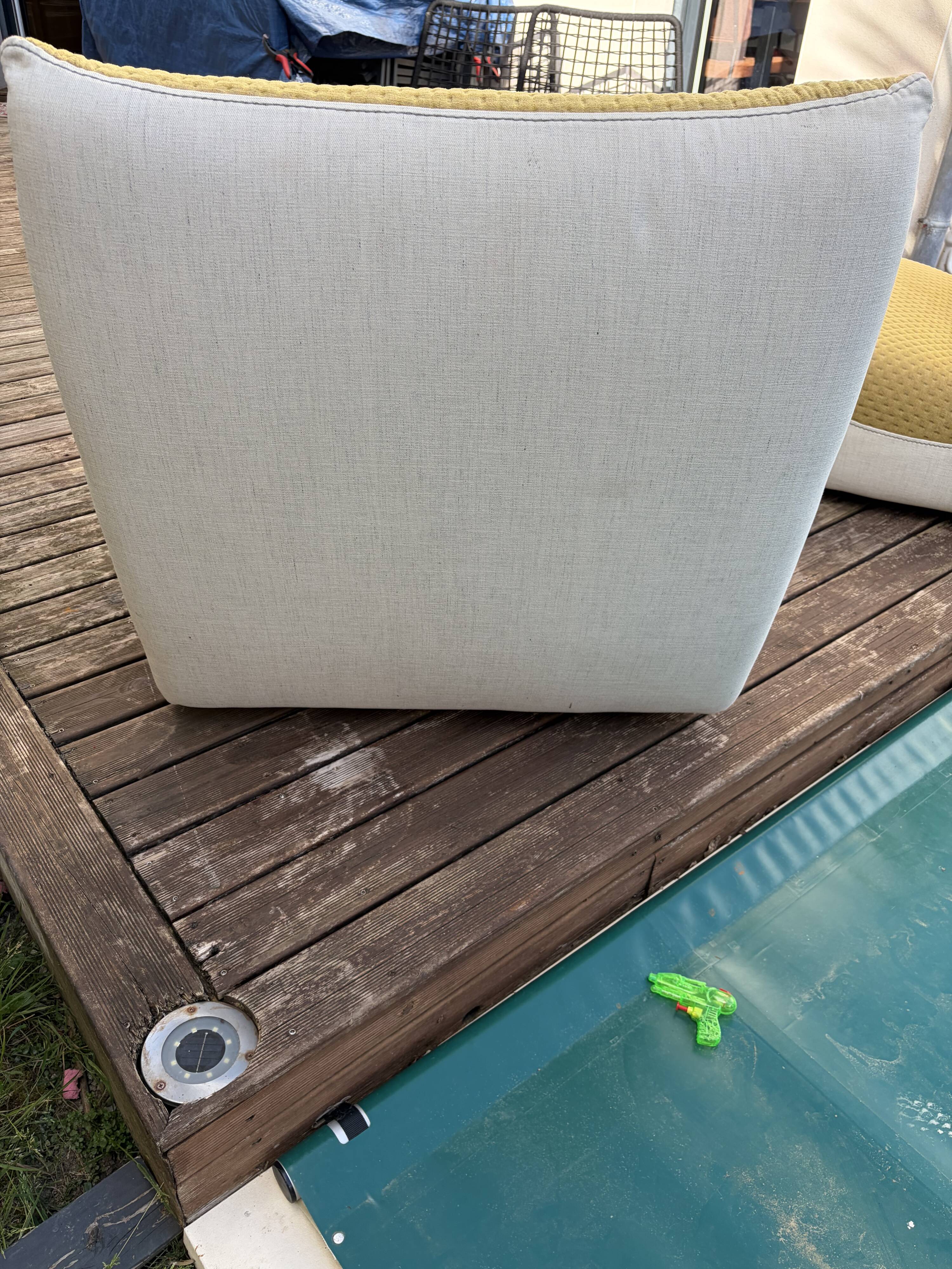 Pair of Roche Bobois armchairs, Calm Time.