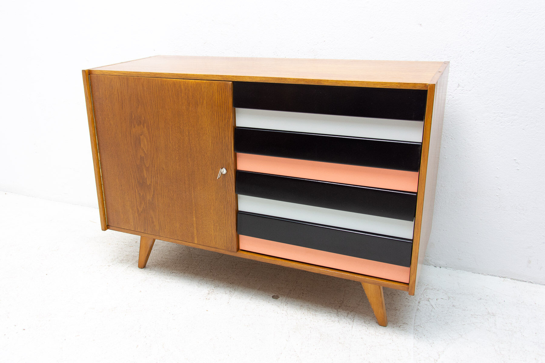 Mid century chest of drawers U-458 by Jiri Jiroutek, Czechoslovakia, 1960´s