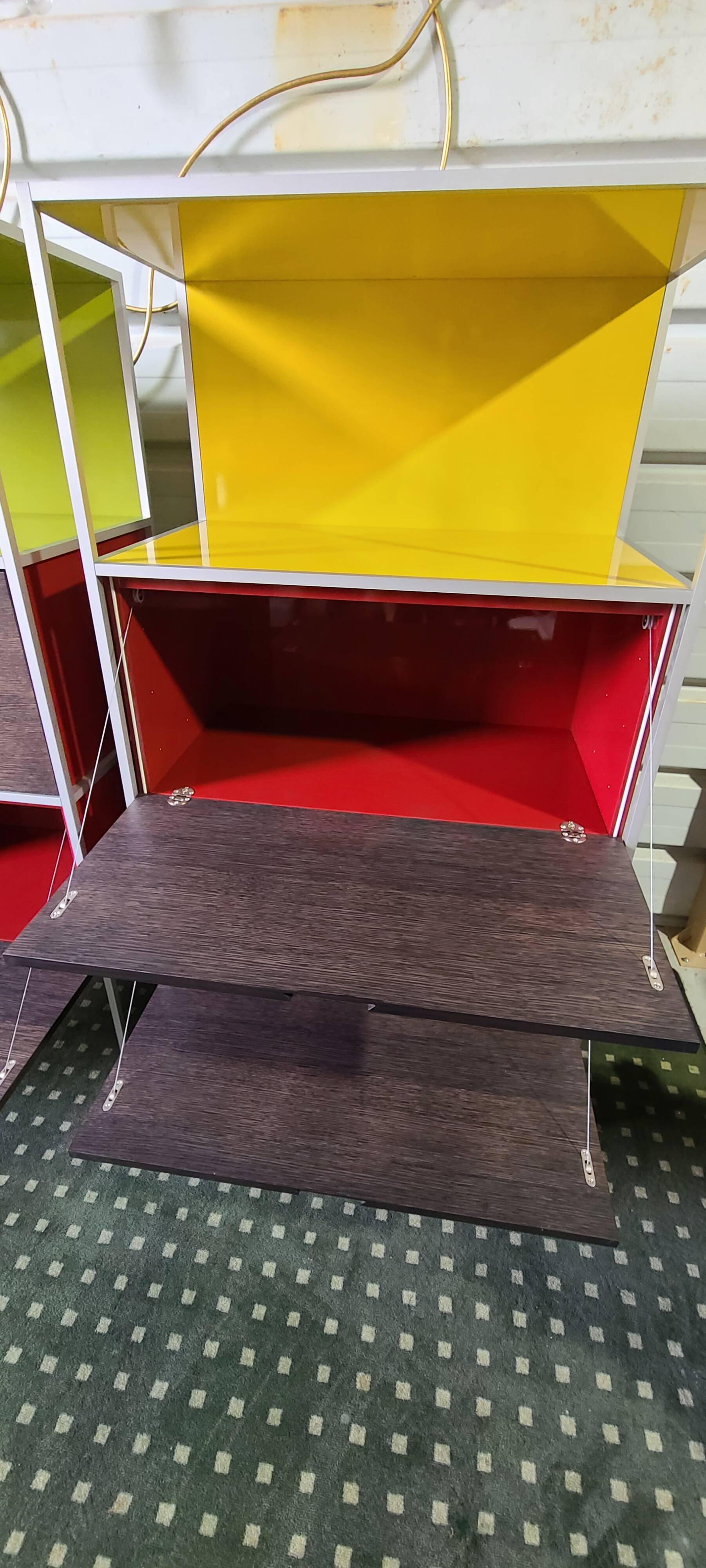 Libraries of B&B Italia, 2005