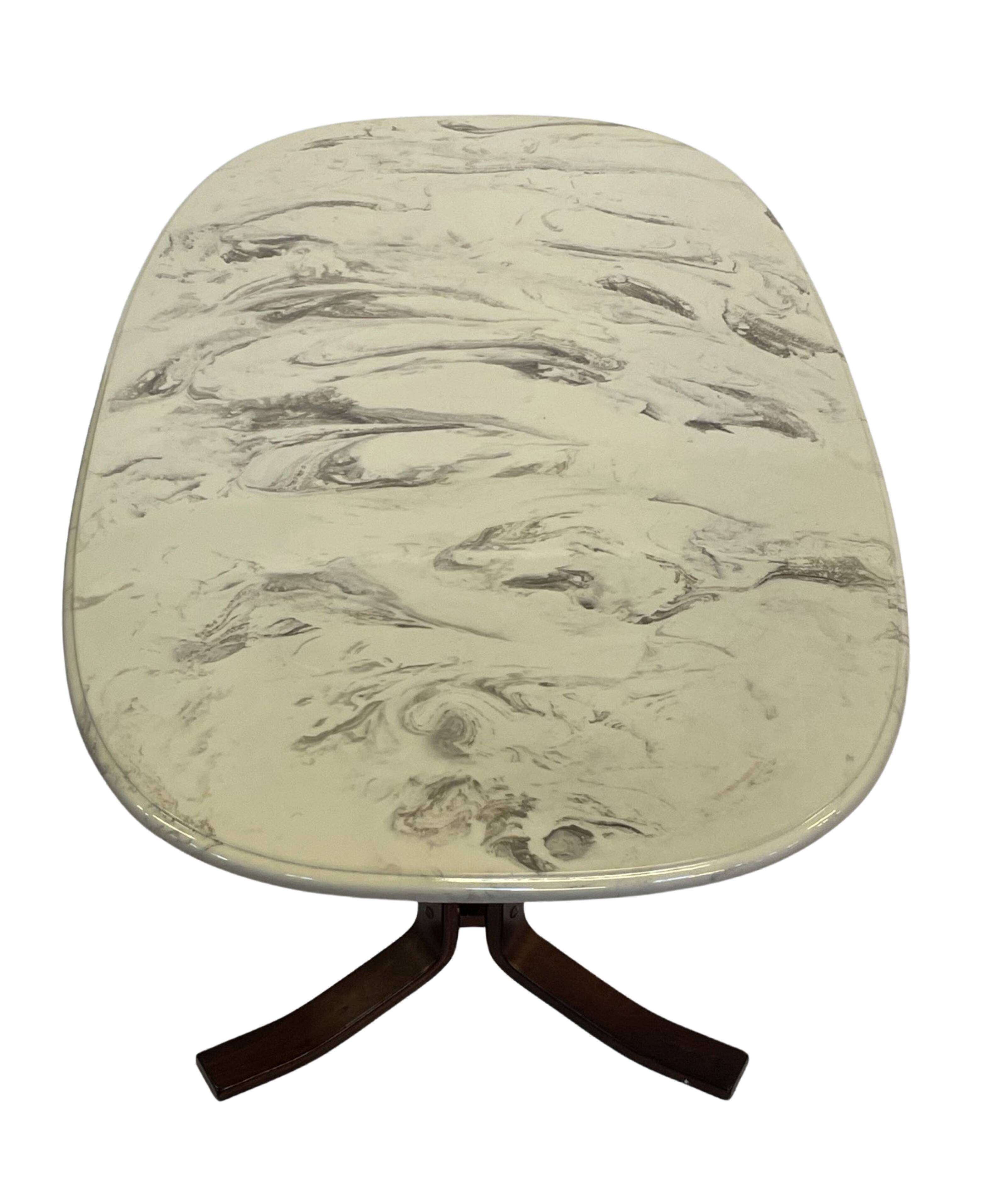 Table basse vintage en bois et marbre Design minimaliste Suède années 70