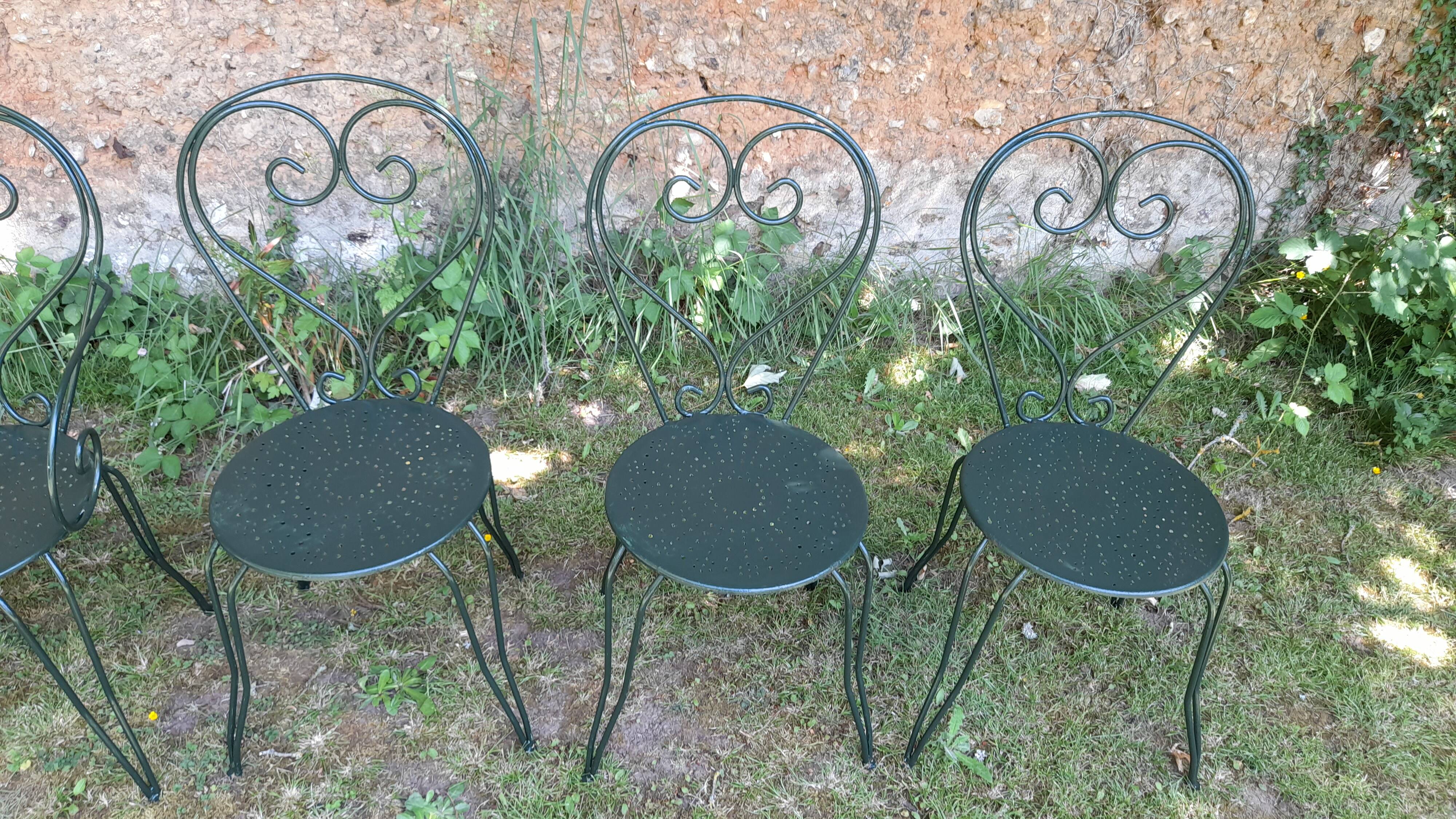 Salon de jardin fer forgé 1 table 2 fauteuils 3 chaises vert wagon