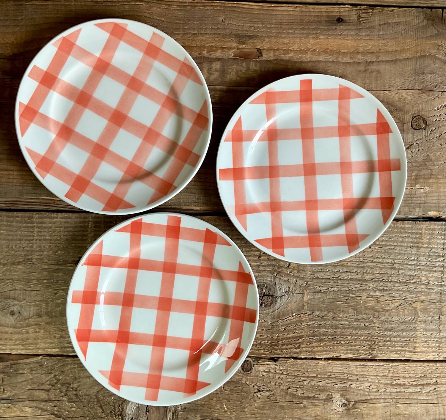 3 Moulin Des Loups “torchon” dessert plates