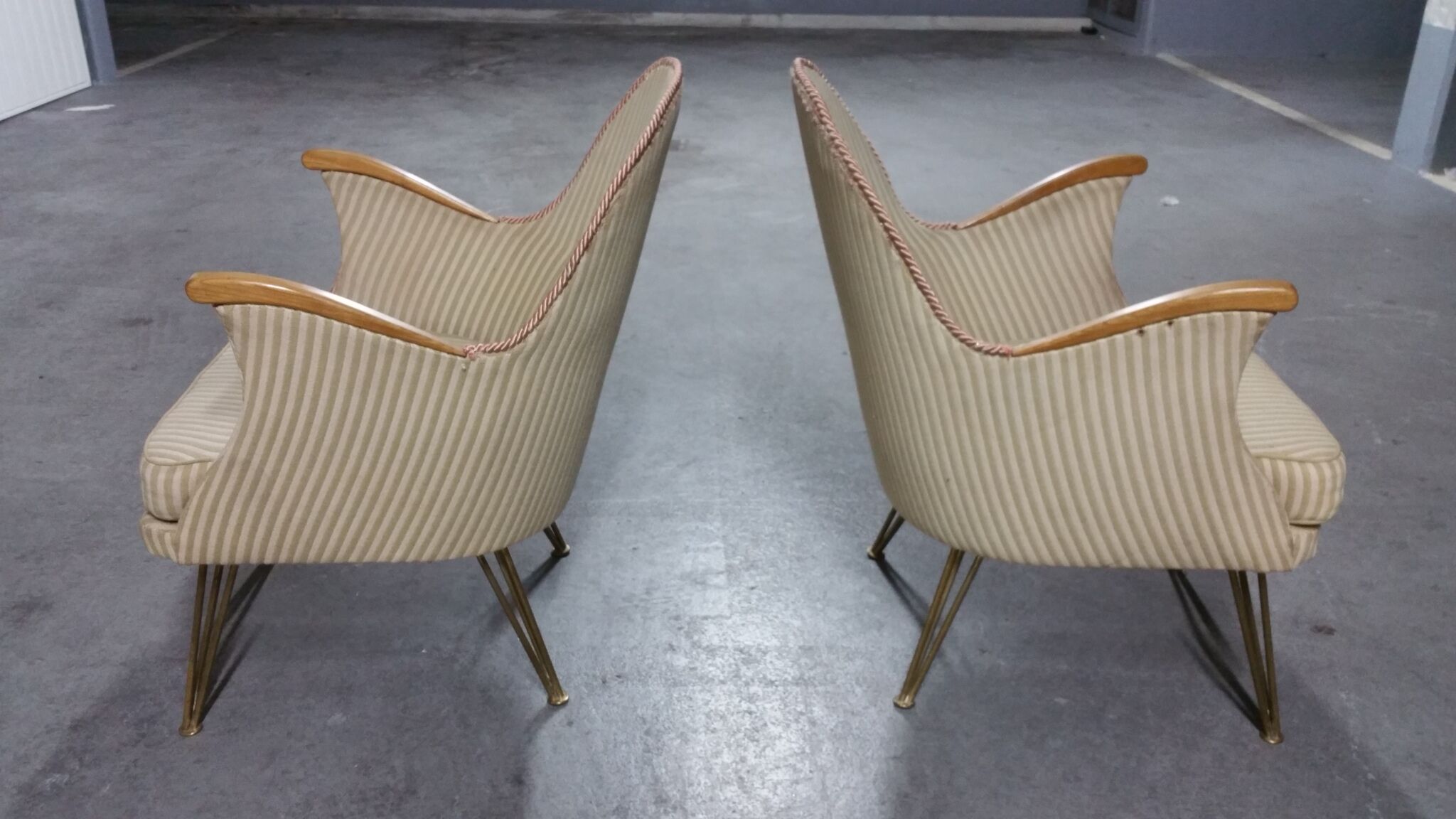 Paire de fauteuils années 50/60