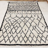 Moroccan berbere carpet 263x163cm