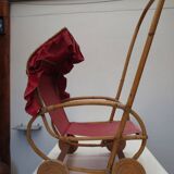 Poussette de poupée trés ancienne, en bois et osier