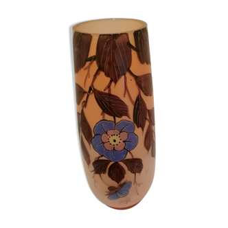Old vase in colored glass 1