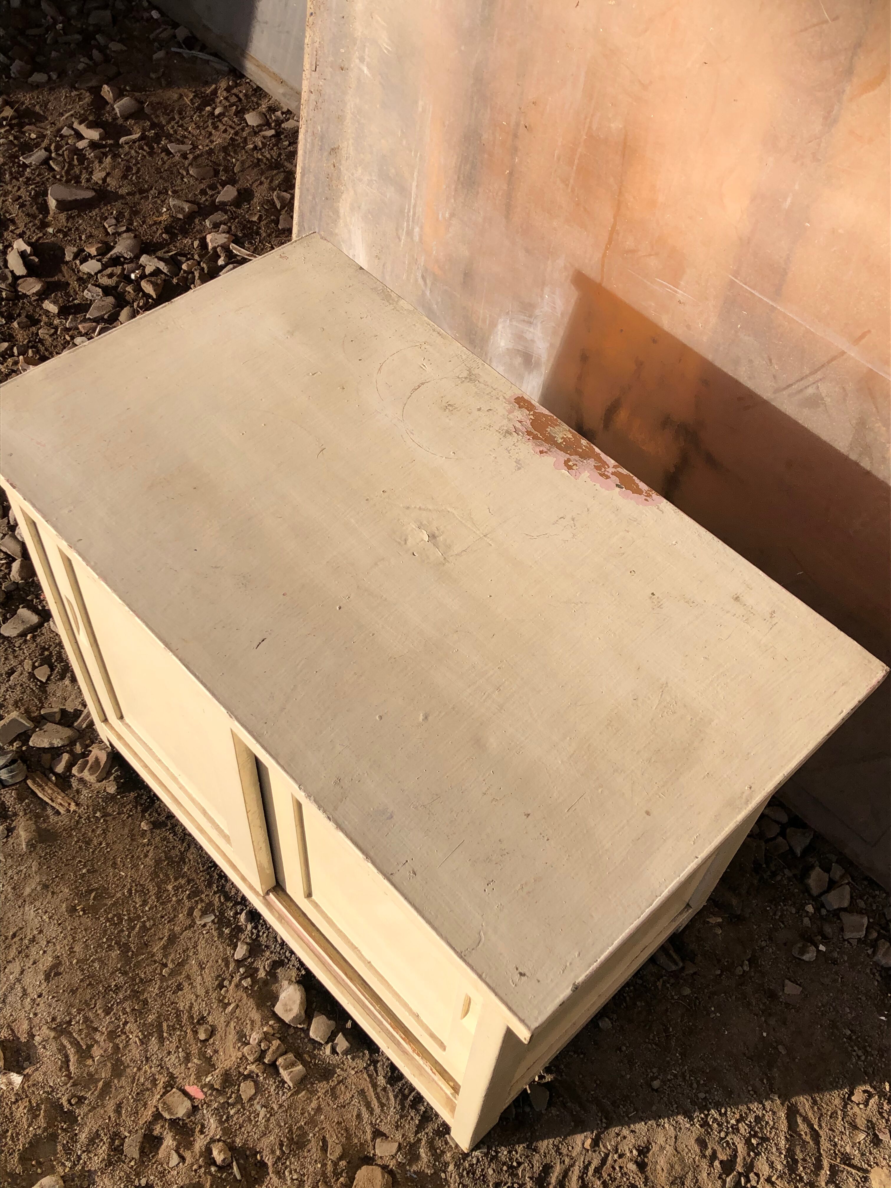 Small parisian buffet 1950