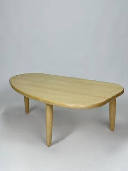 Table basse scandinave en hêtre massif par Haslev