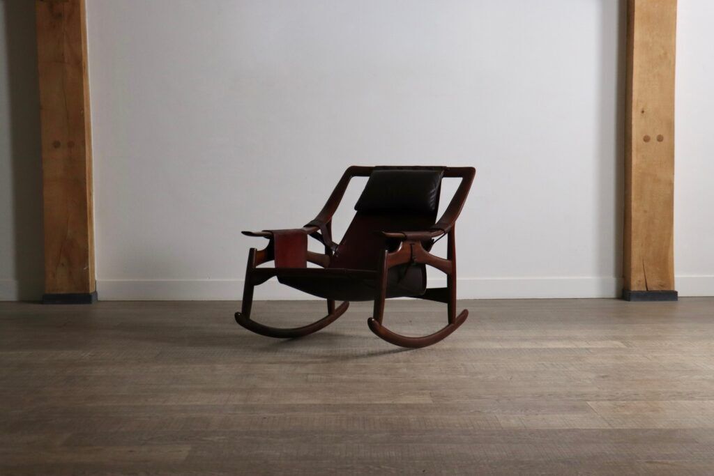 Liceu de Artes e Oficios rocking chair with ottoman, Brazil 1960s