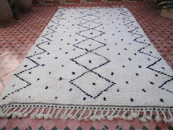 Carpet Beni Ourain 245 x 152 cm