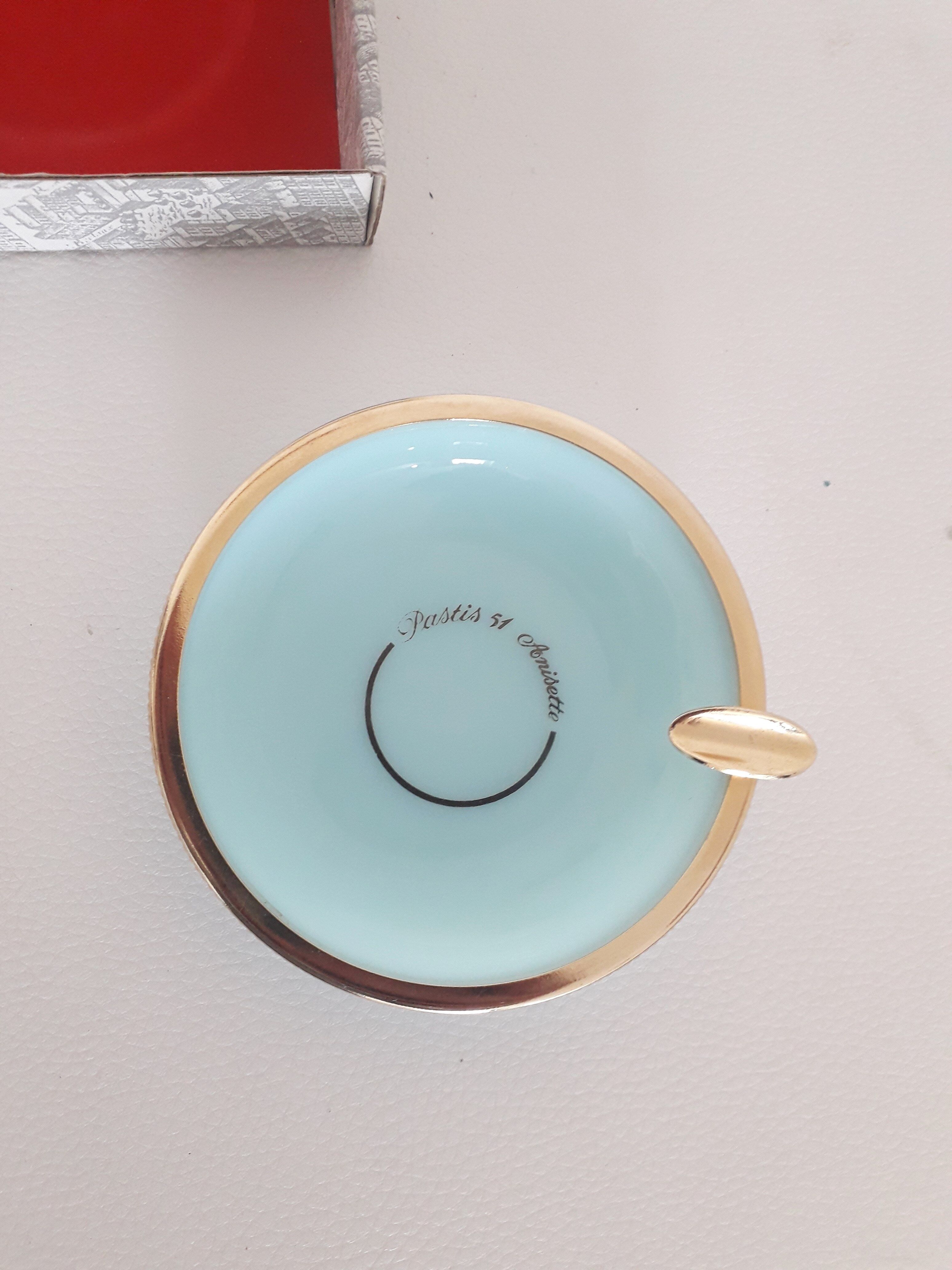Vintage ashtray - pastis 51 - pastel blue opaline - 1970