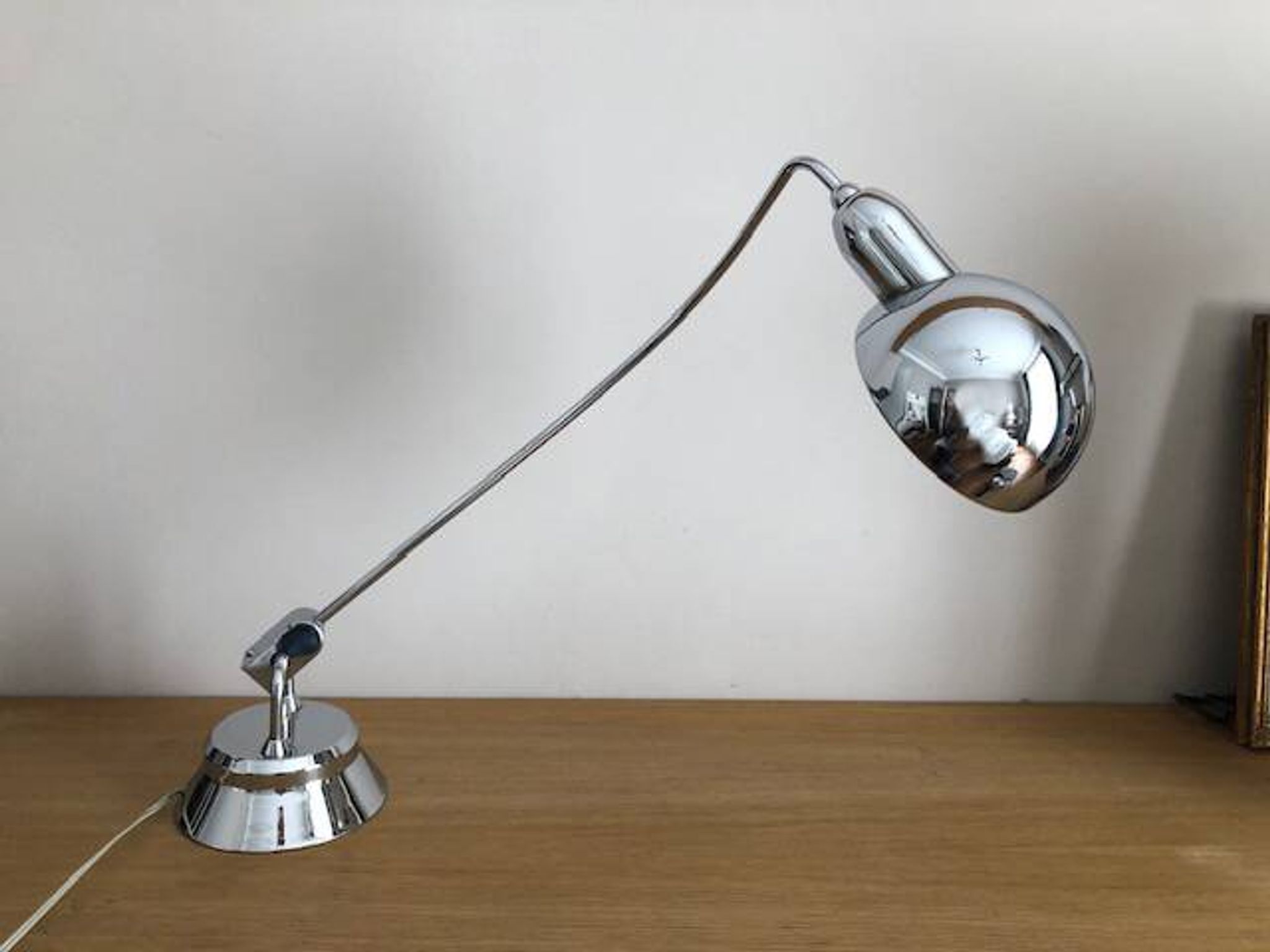 Jumo 605 lamp from the 1950s - 1960s.