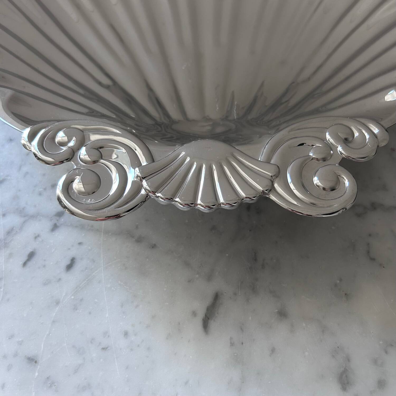 Large stainless steel seashell bowl