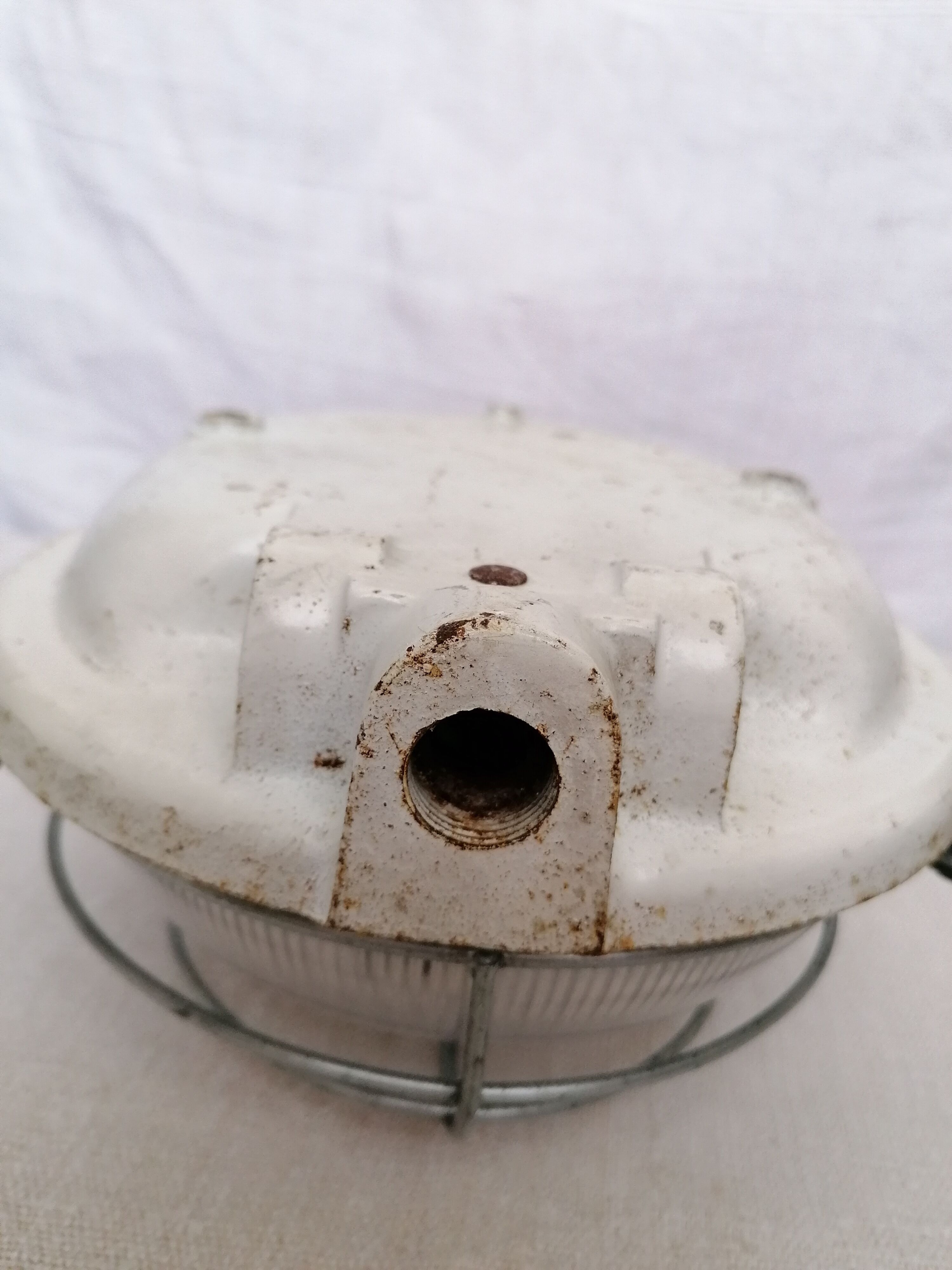 Mapelec cast iron sconce