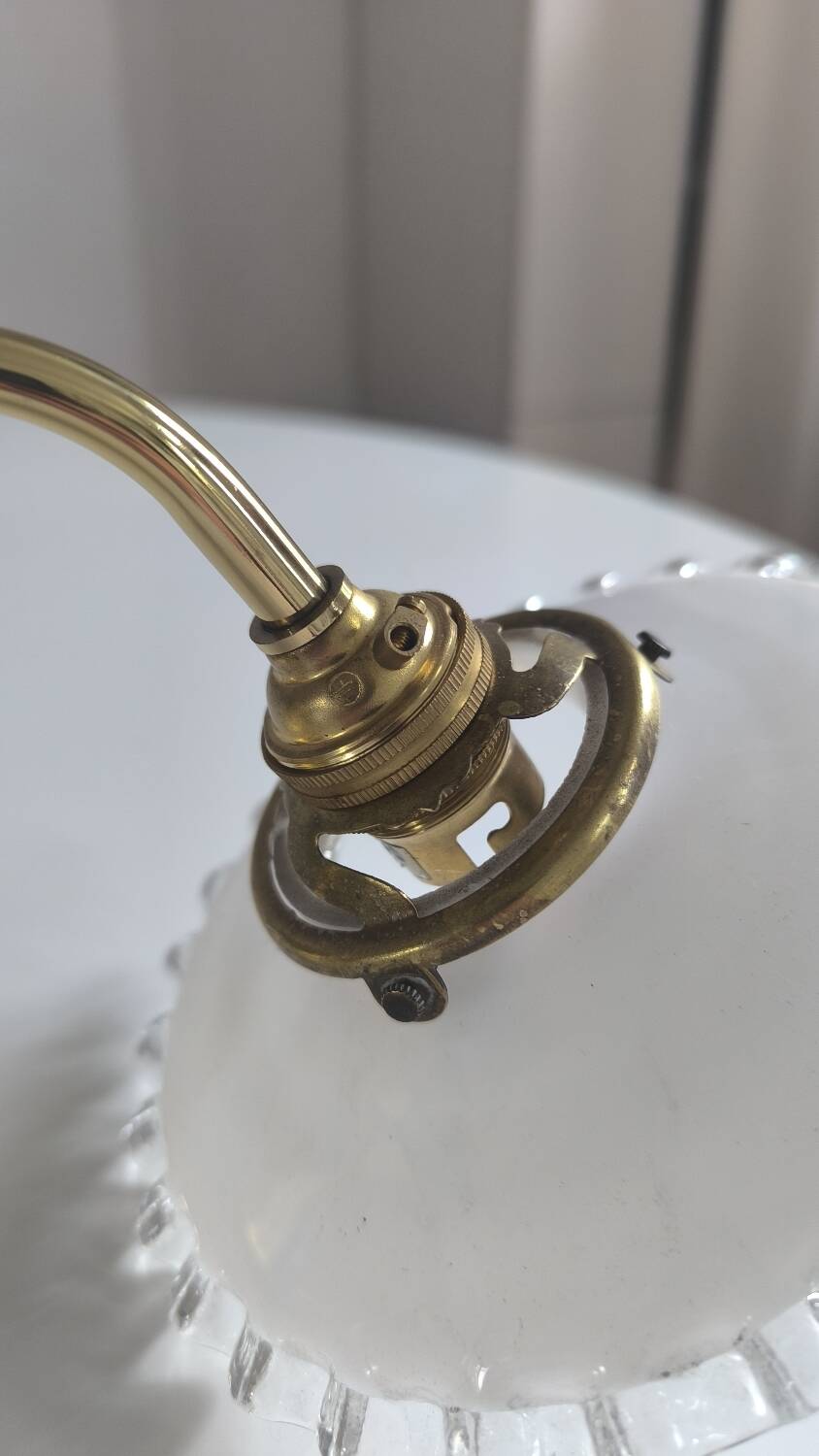 Wall lamp in gilded brass and mini opaline 1930