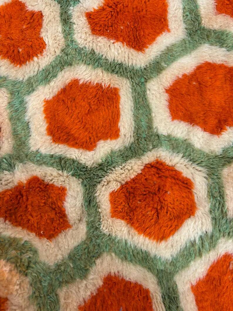 Vintage Moroccan Berber rug Beni M'rirt retro decoration