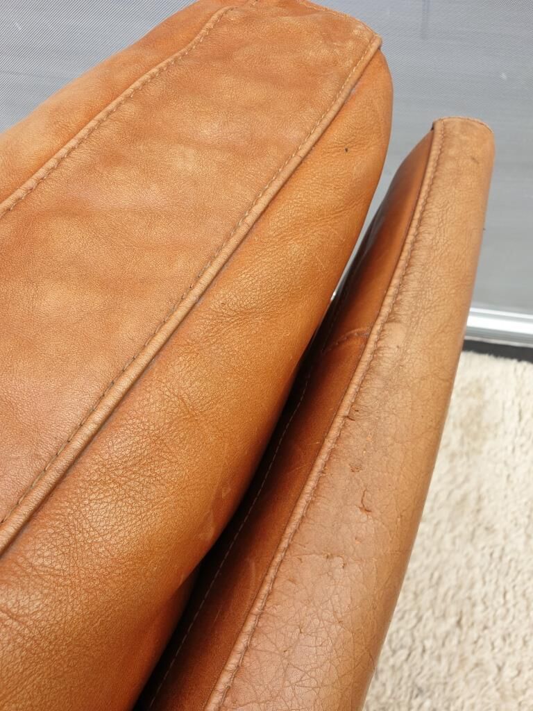 Fauteuil club lounge cuir cognac design 1970