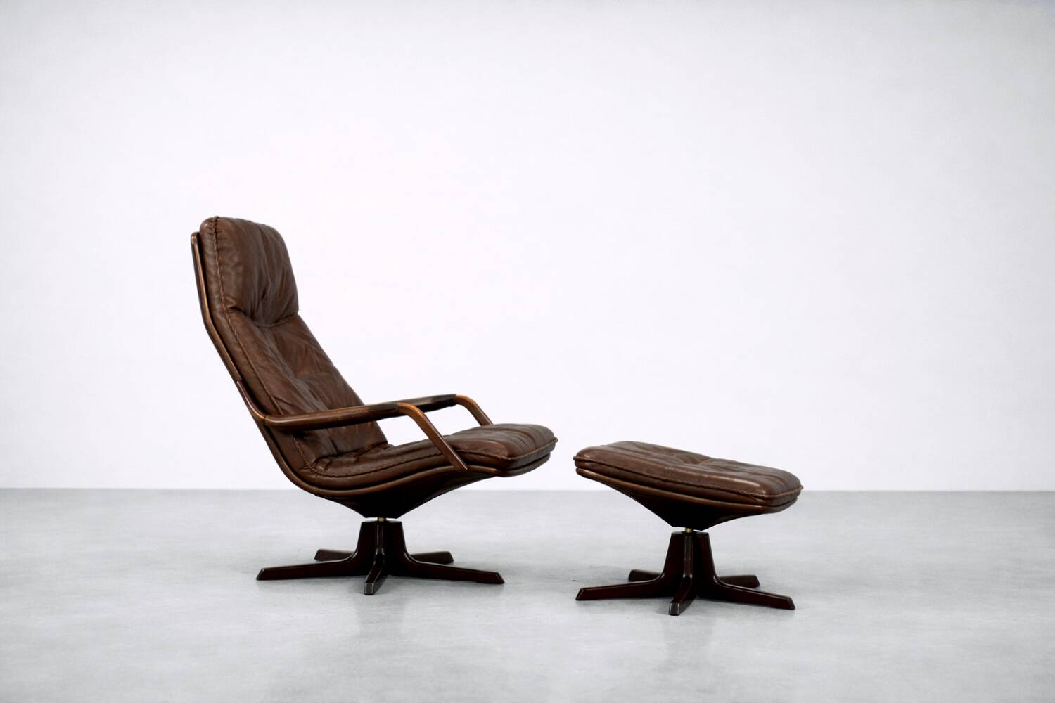 Vintage Mid-Century Danish Modern Leather Adjustable Easy Chair and Ottoman