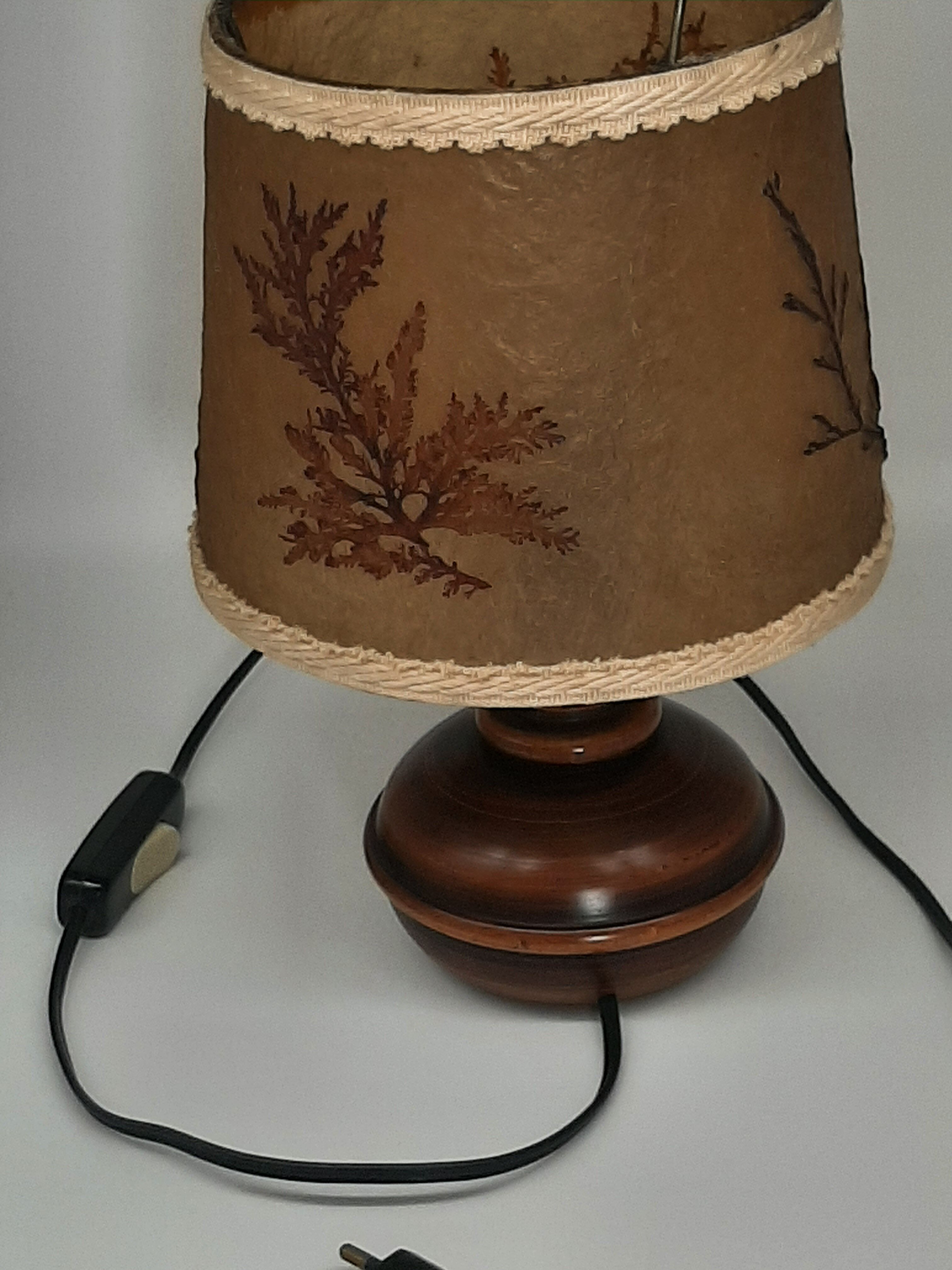 BEDSIDE LAMP