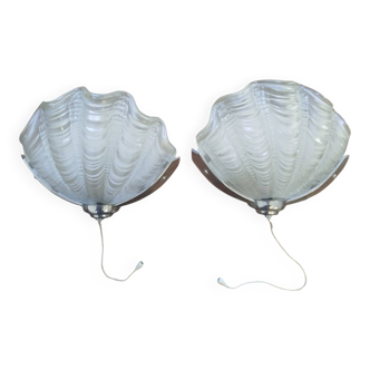 Paire de grandes appliques murales coquillage en verre strié – Italie