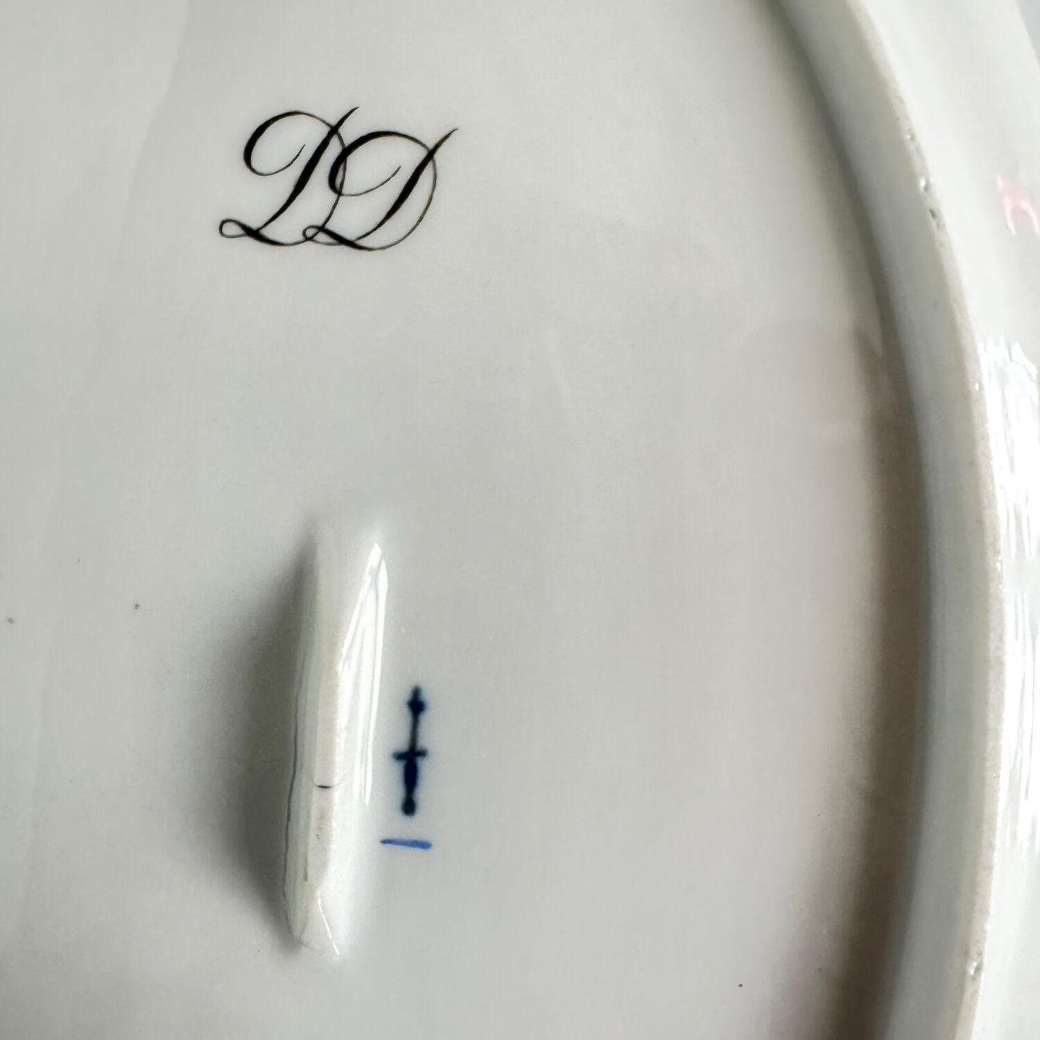 KPM Berlin porcelain sauce boat with tray | Early 19th century