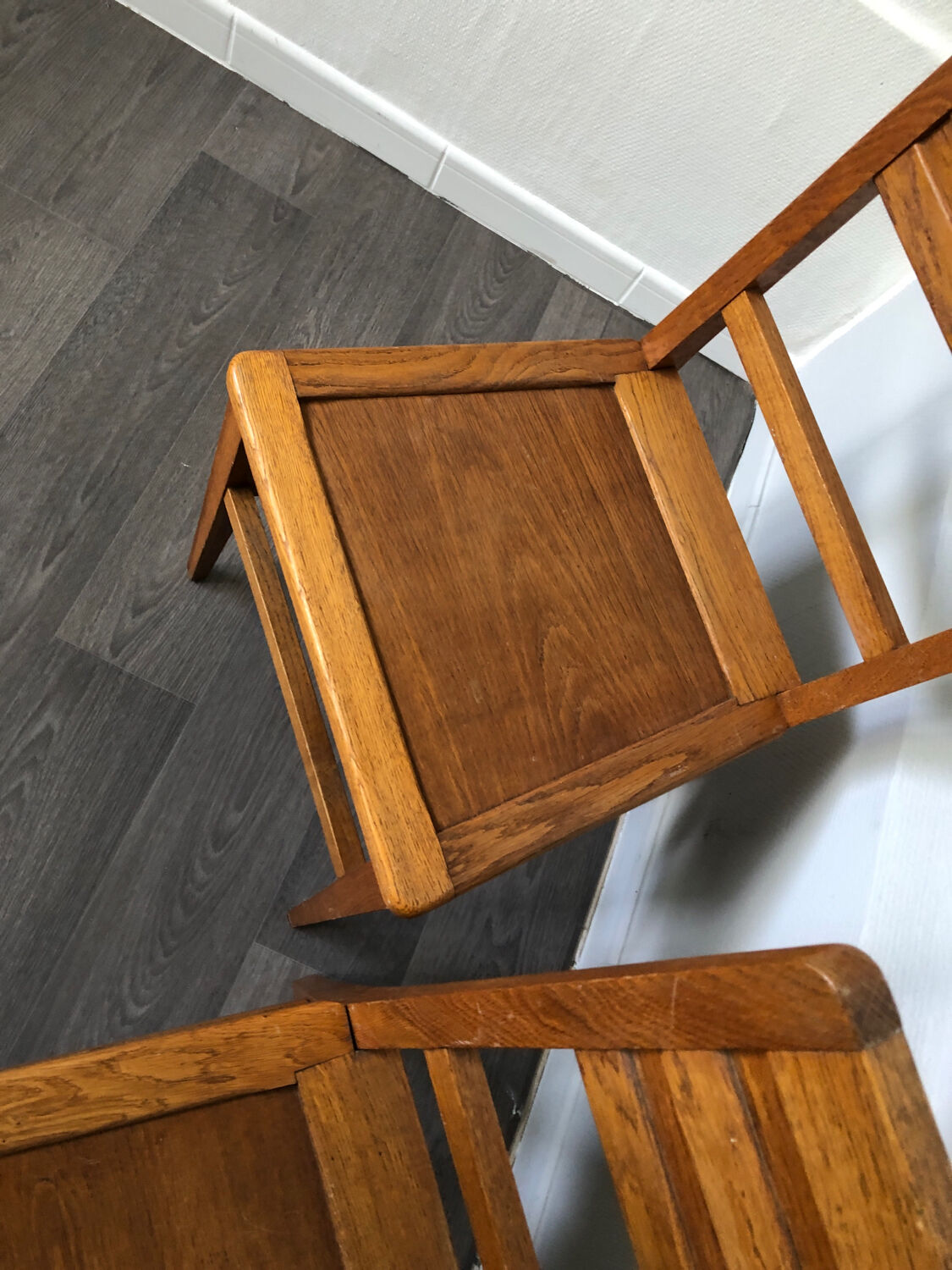 Set of 3 oak chairs from the 50s reconstruction period
