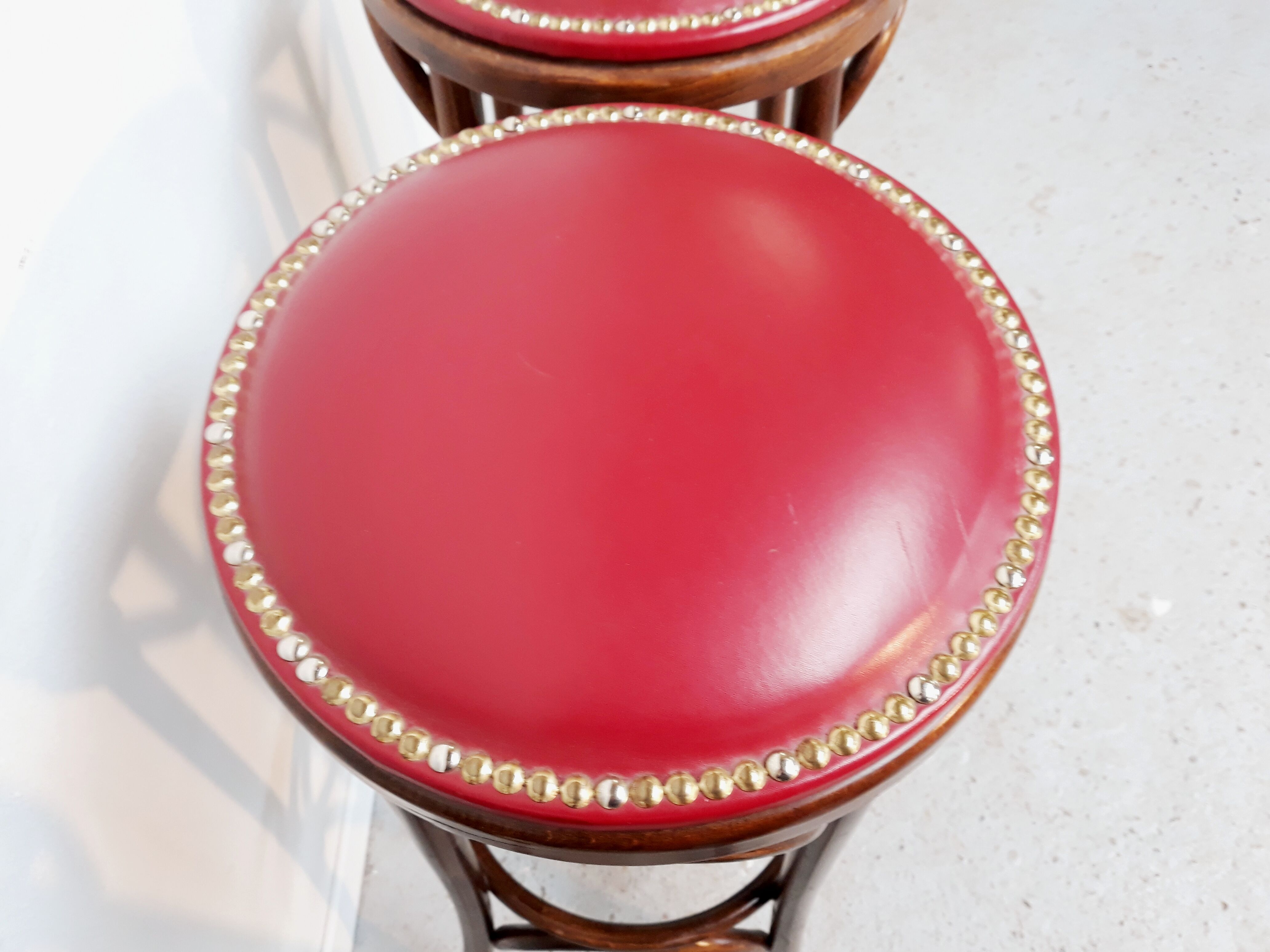 Set of 4 vintage bistro stools