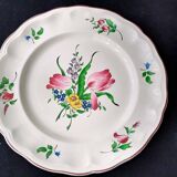 Pair of flat plates in Lunéville earthenware KG Model "Réverbère"