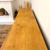Buffet ancien en bois massif