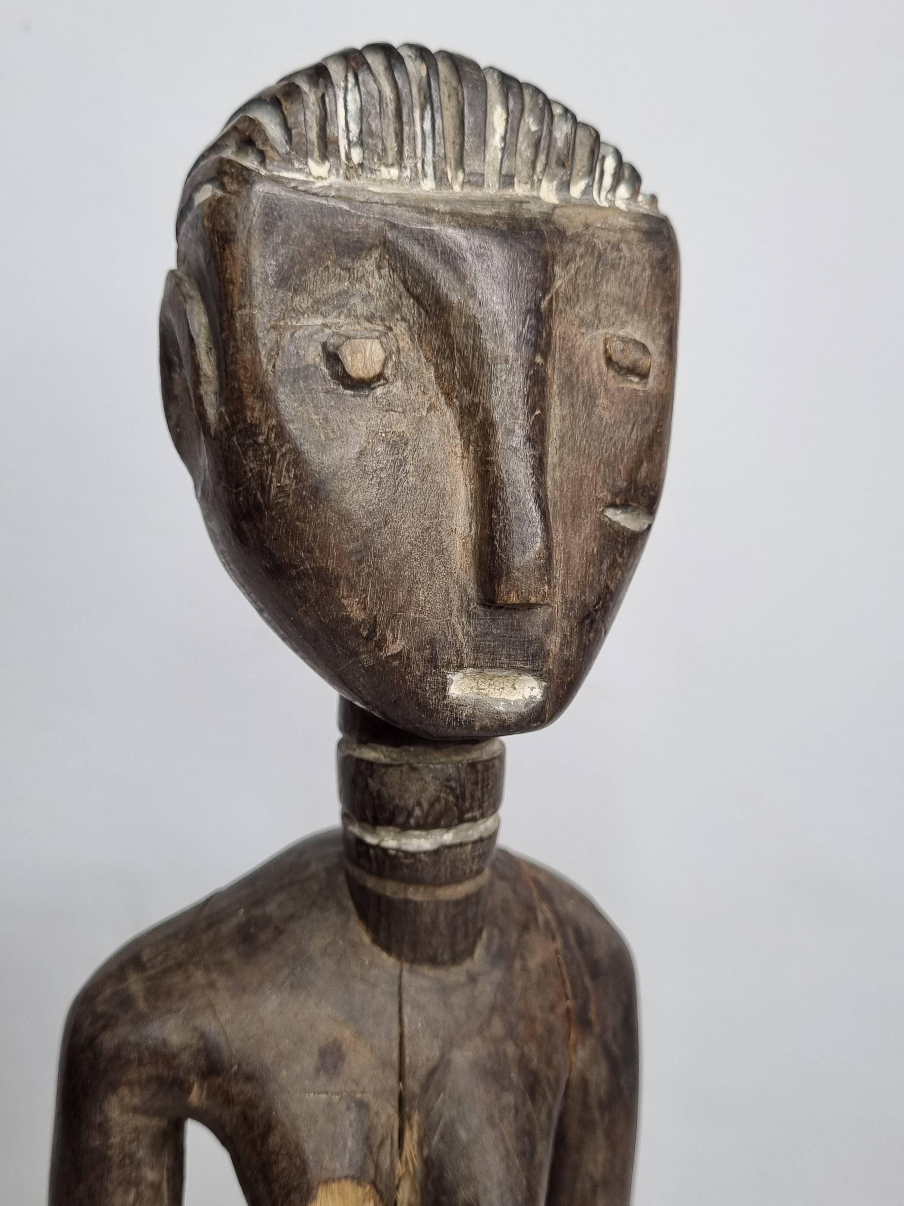 Koulango statuette, tribal art, Ivory Coast, carved wood, late 20th century