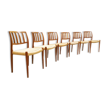 Chaises de salle à manger en teck design danois Niels O. Møller Modèle 83